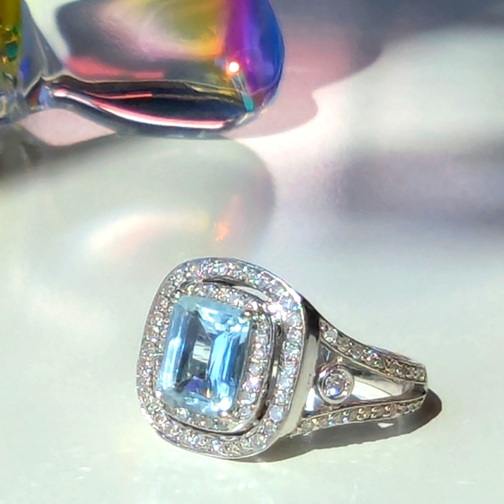 BH Effy 14k White Gold Aquarium & Diamond Ring Size 7